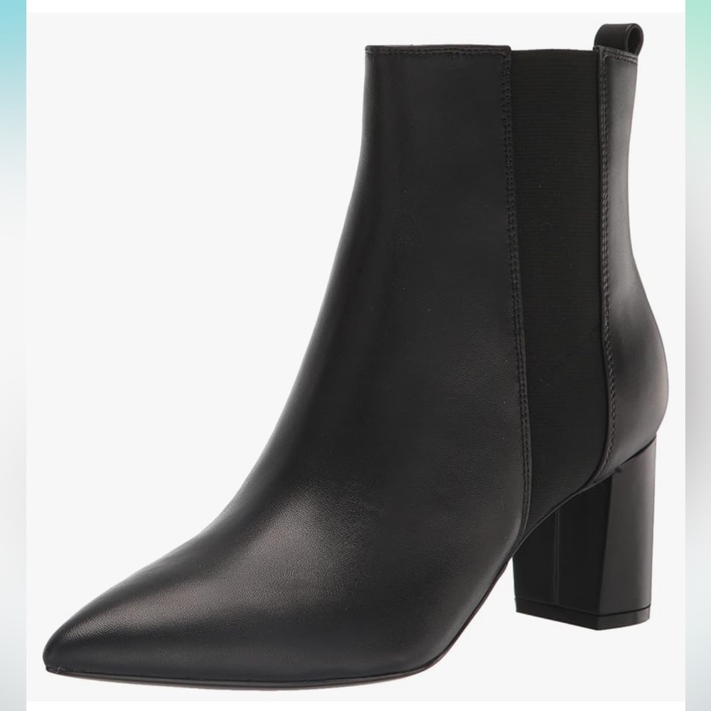 NEW Calvin Klein Feli Black leather heel ankle bootie women size 7.5
